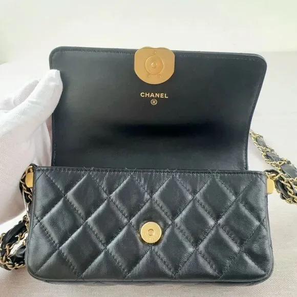 Chanel Women Pre-Loved Bag Brand New Condition - Picture 6 of 9